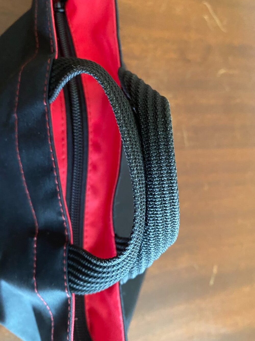 Herve Chapelier Case Black Nylon Red Accent Boat Shaped Bag EUC - Picture 2 of 8